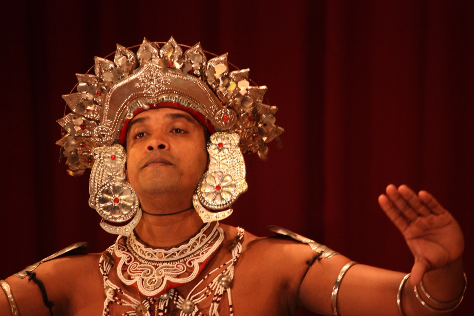 Kandyan dance performance in Sri Lanka
